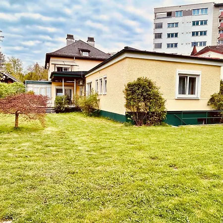 --villa Am Stadtpark-- Hotel *