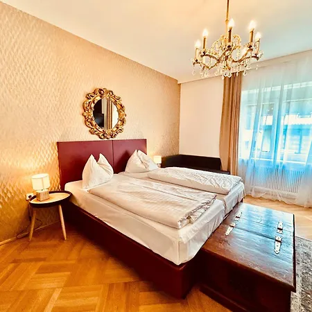 Hotel --villa Am Stadtpark-- Vöcklabruck